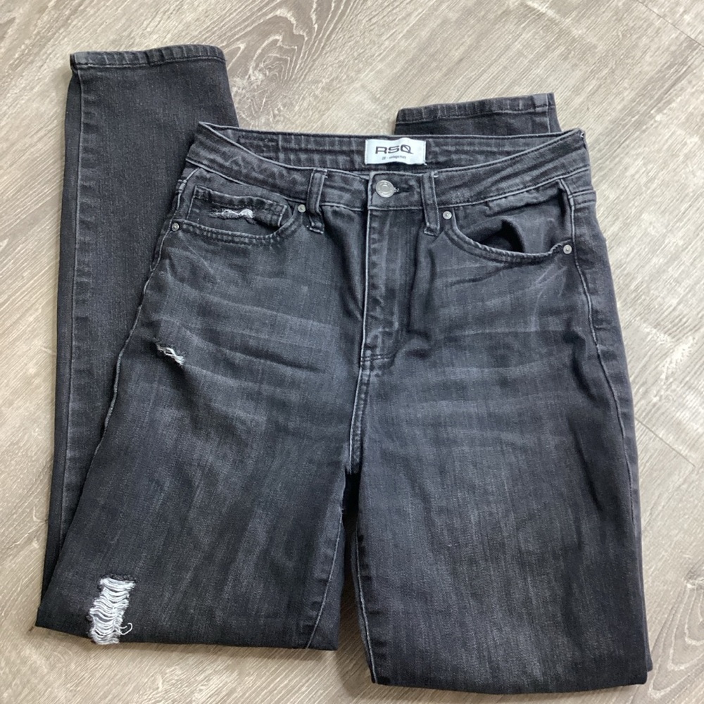 RSQ size 28 Vintage Mom Black Straight Leg Jeans‎ with Distressed Details